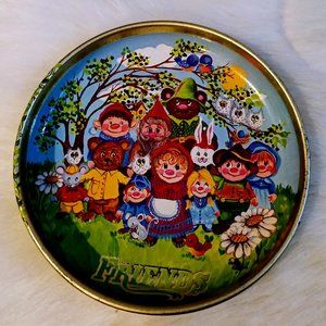 Metal Child Forest Friends Tray.Rim Leaf Pattern